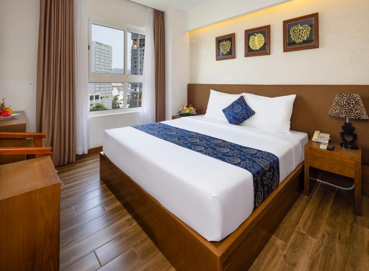 Saphia Hotel Nha Trang Exterior photo